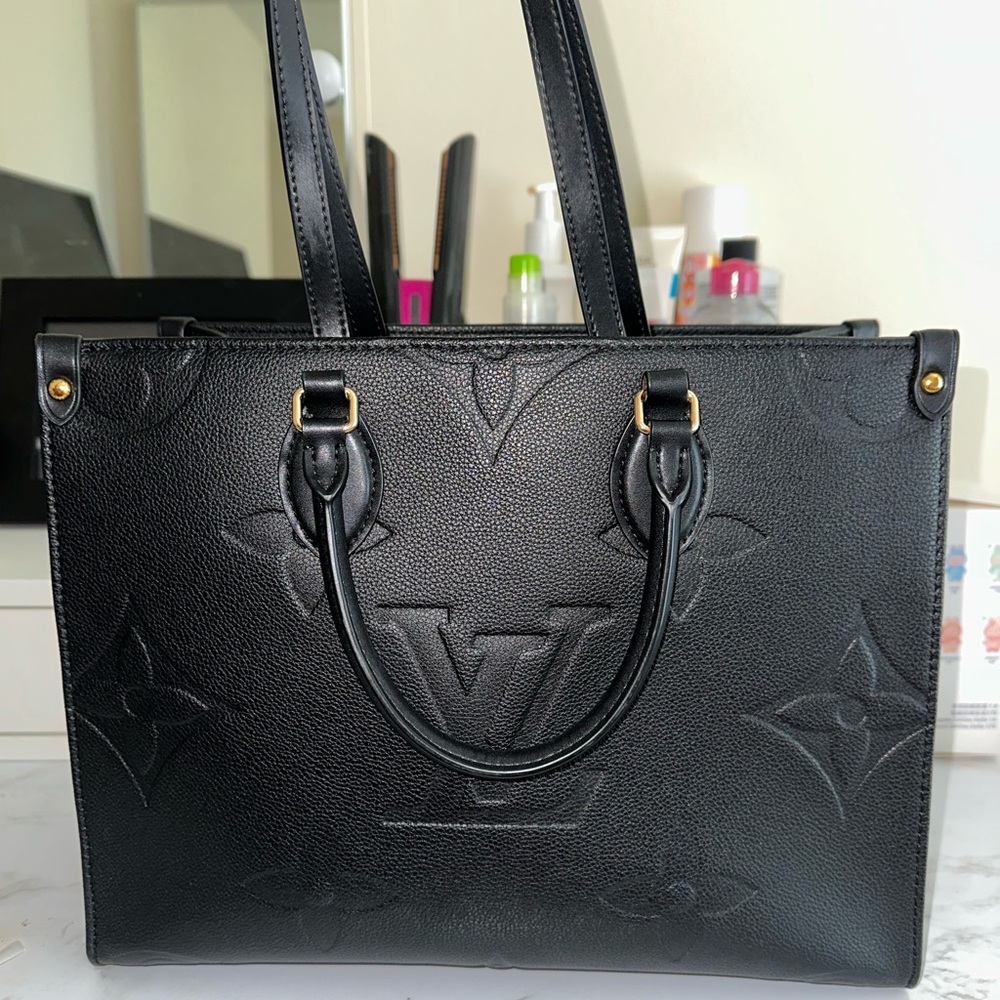 Louis Vuitton On The Go MM - Picture 2 of 8